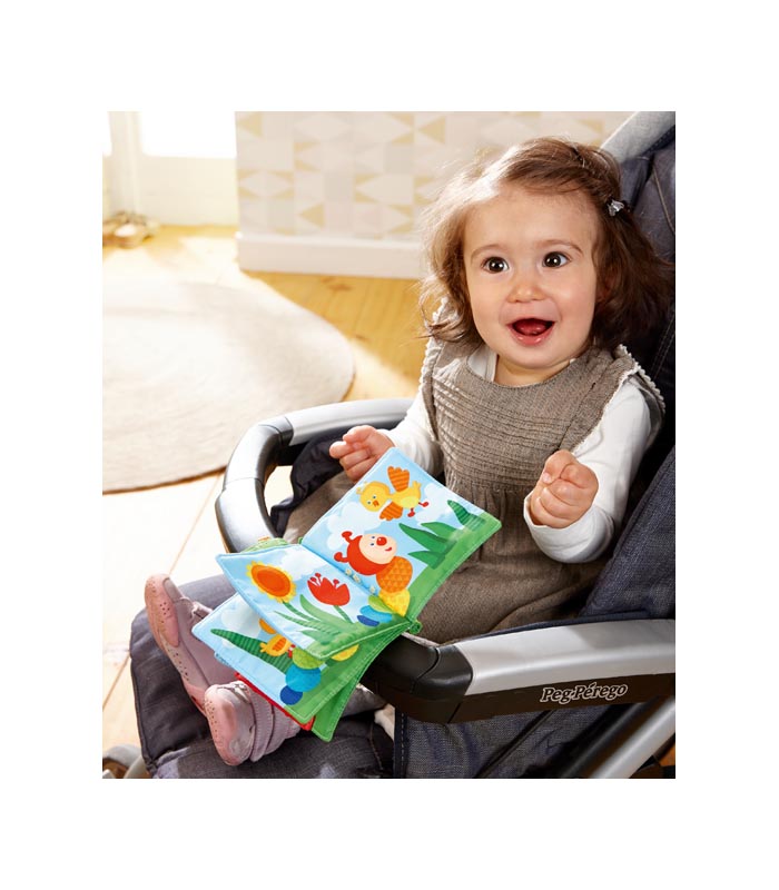 https://www.traotto.se/bilder/artiklar/haba/baby/2018/bok/303140_haba_tygbok_regnbagslarv_3_s.jpg