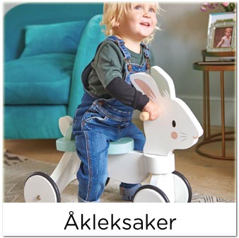 Fina åkleksaker i trä till barn